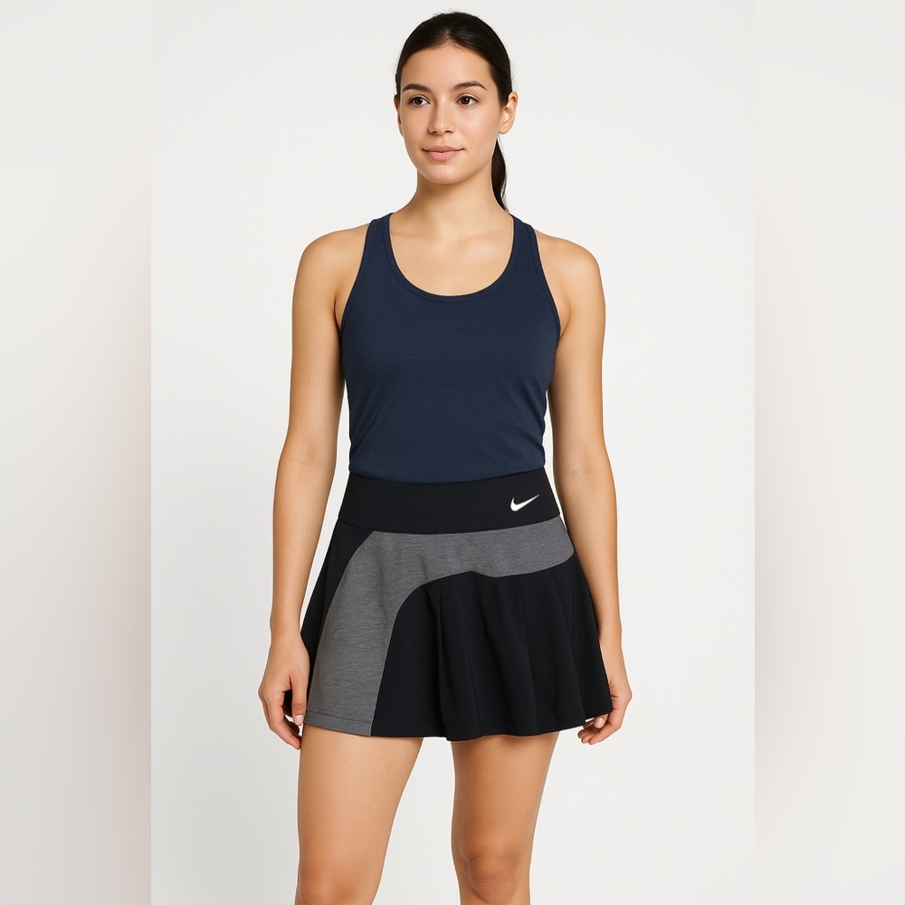 NikeCourt Advantage Dri-FIT Pleated Tennis Skort Black Gray Women’s Size S